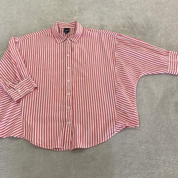Gap Striped Oversized Button Down Size Medium - Picture 3 of 10